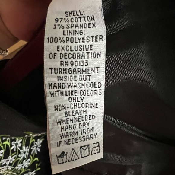 Bob Macke Womens collarless Jacket Black Blouse Wearable Art Floral Sz Large EUC - Picture 8 of 10